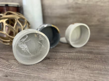 Load image into Gallery viewer, Marbled Concrete Round Bowls