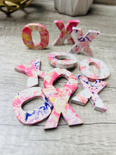 Load image into Gallery viewer, Pink Marbled Concrete Tic Tact Toe