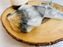 Load image into Gallery viewer, Square Black & White Coaster Set