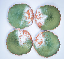 Load image into Gallery viewer, Geode Green Coaster Set