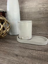 Load image into Gallery viewer, Concrete Vessels |  Succulent Pot
