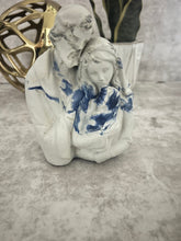 Load image into Gallery viewer, Concret Marbled Nativity
