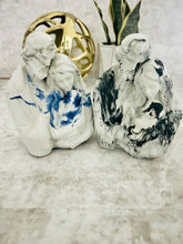 Load image into Gallery viewer, Concret Marbled Nativity
